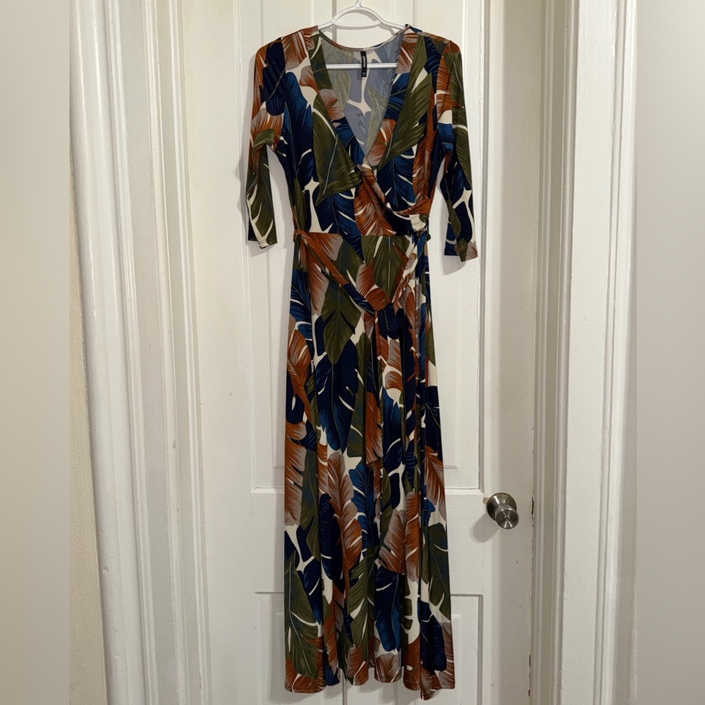 Women's size large Janette‎ John 3:16 church dress Tropical Leaf Print
